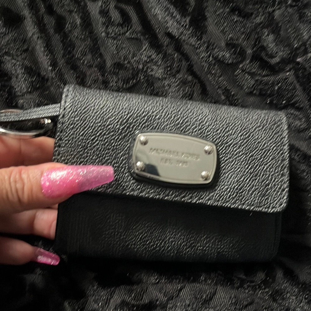 Michael Kors wallet keychain